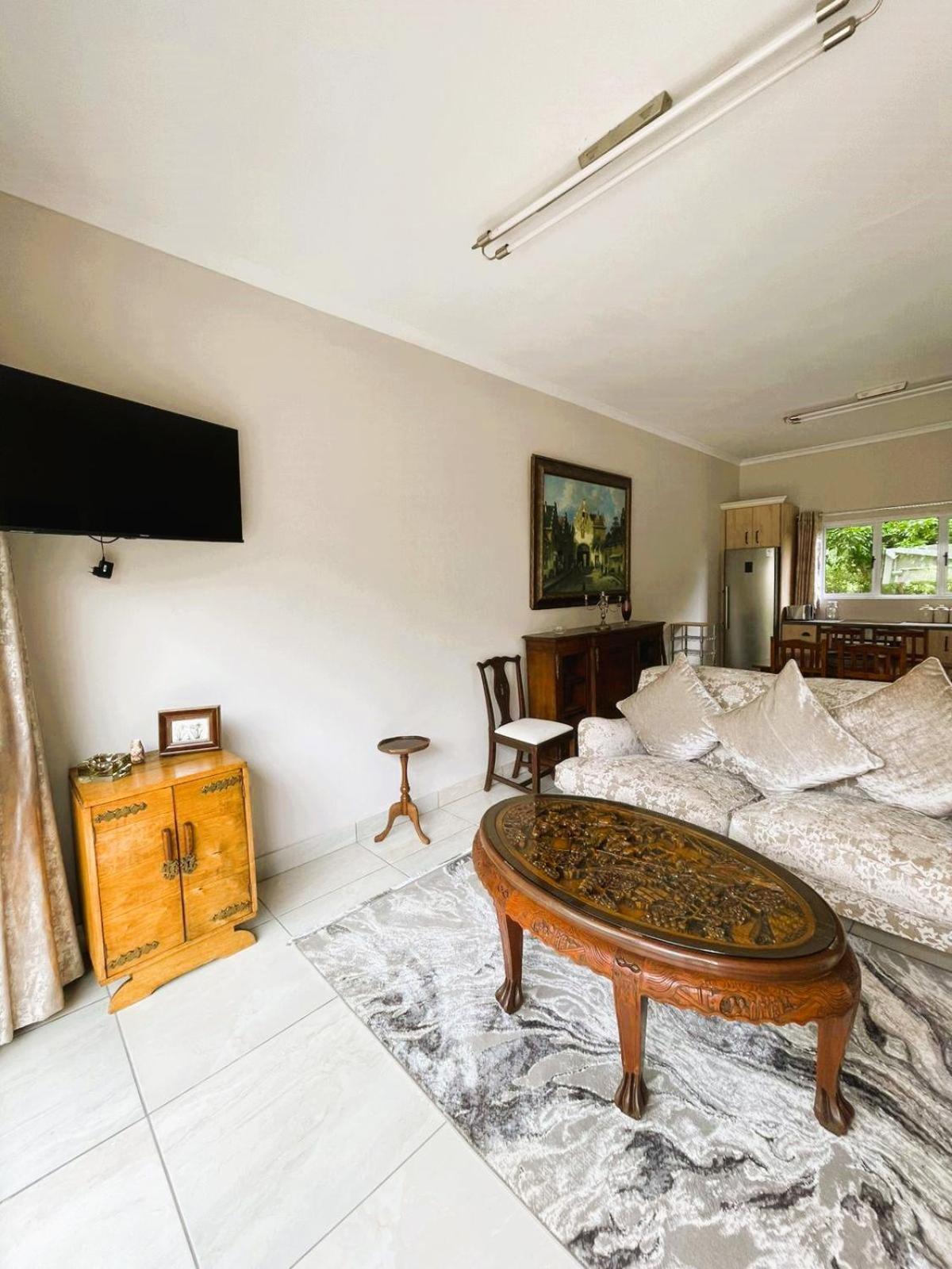 3B Annie'S Place Rawdons Country Estate 诺丁汉路 外观 照片